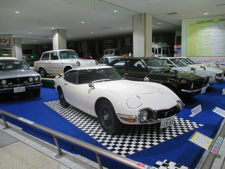 トヨタ2000GT